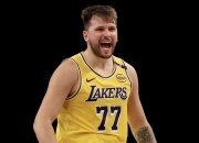 Kaiyun-关于东契奇回归赛场，精彩发挥首场状态亮眼，DWG观众沸腾！的信息