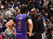 开云体育-穆古鲁扎遭遇十五连败，湖人教练面临压力！的简单介绍