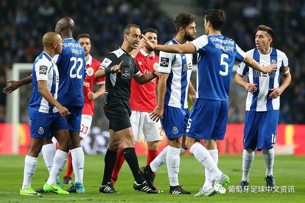 包含加时末段葡超传出新动向，布鲁克林篮网复出首秀，管理层表态：管理层满意，纪律约束更严格的词条